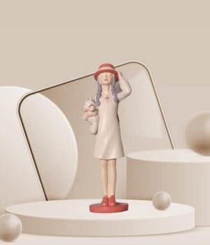 Girl Figurines Luxury Resin Showpiece  for Home Decor