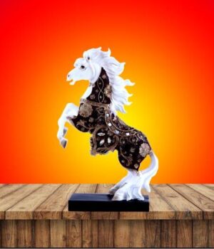 Elegant Resin Horse Sculpture for Home Decor