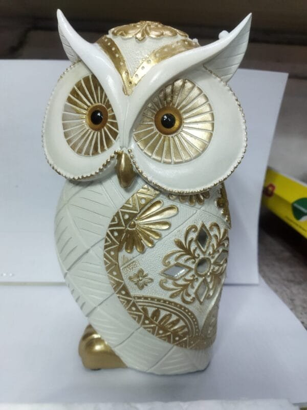Modern Classy Lucky Owl Resin Showpiece - Image 2