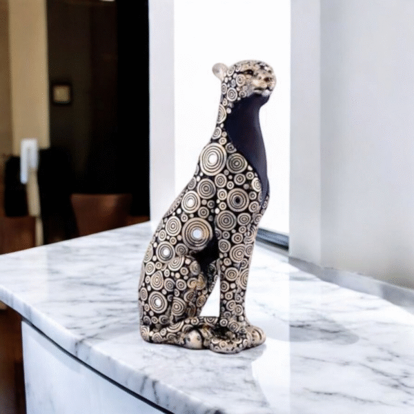 Luxury Leopard Statue ,Resin Showpiece ,Figures for Home Decor - Image 2